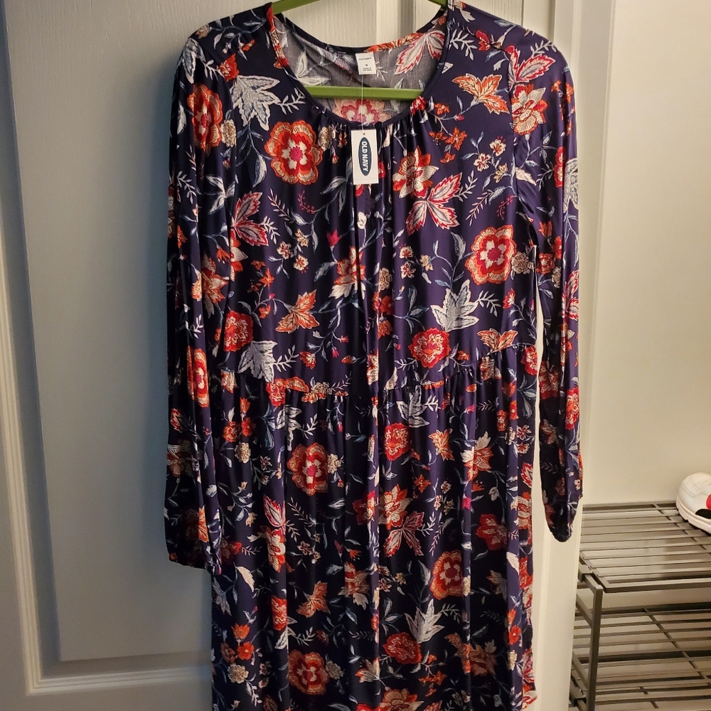 Old Navy long sleeve dress